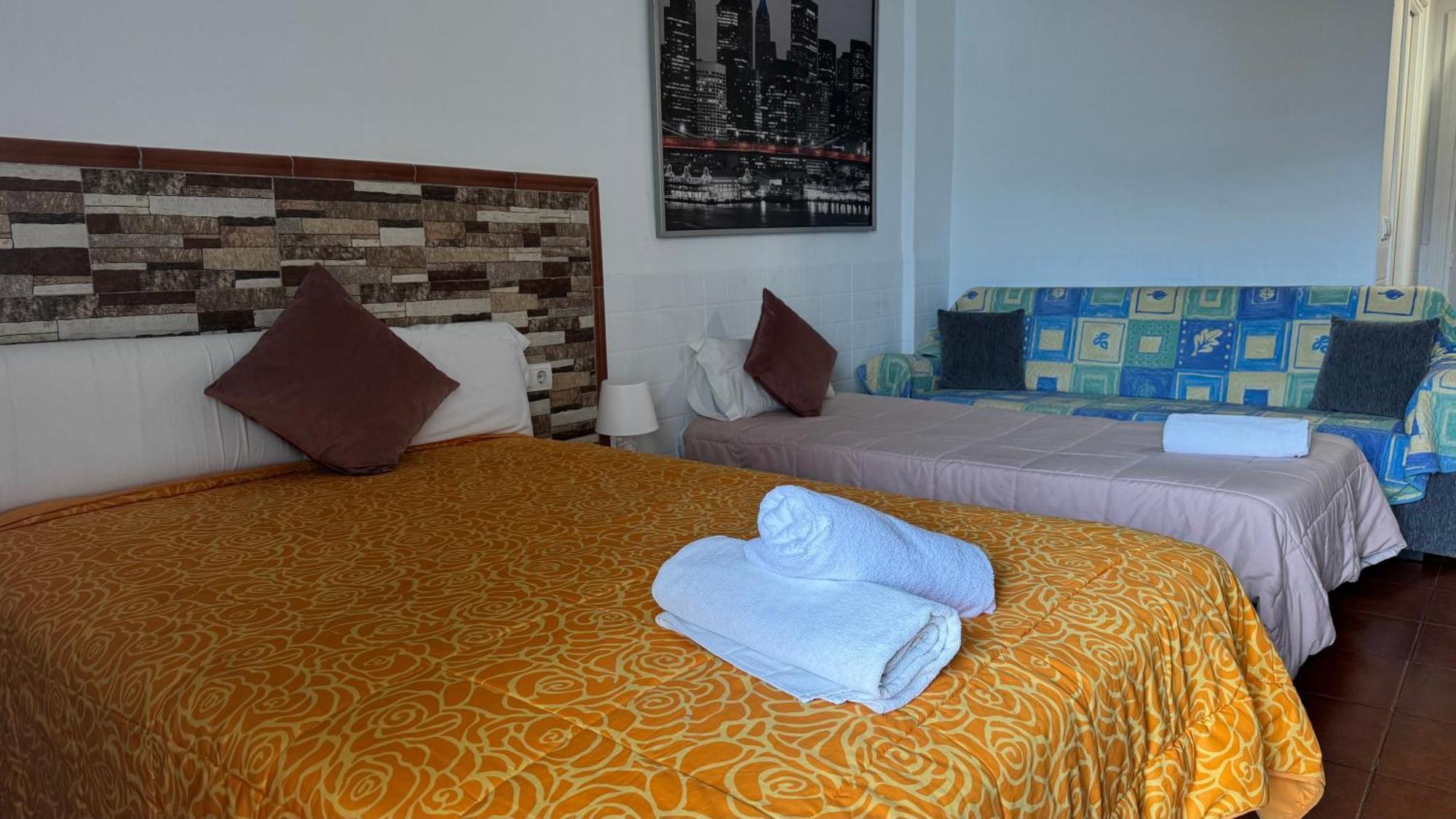 Estudio Benal Vista A La Piscina Apartamento