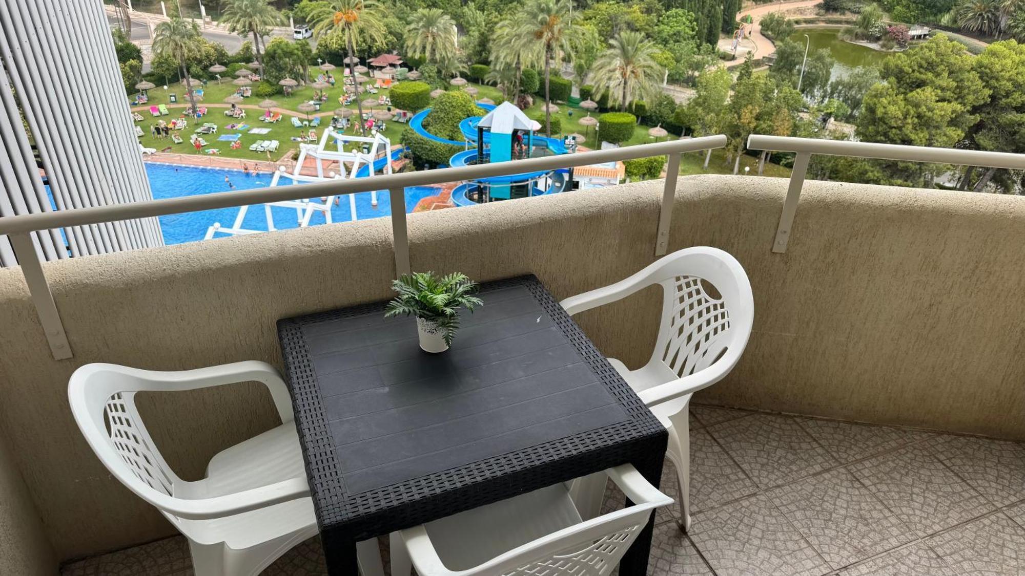 Estudio Benal Vista A La Piscina Apartamento