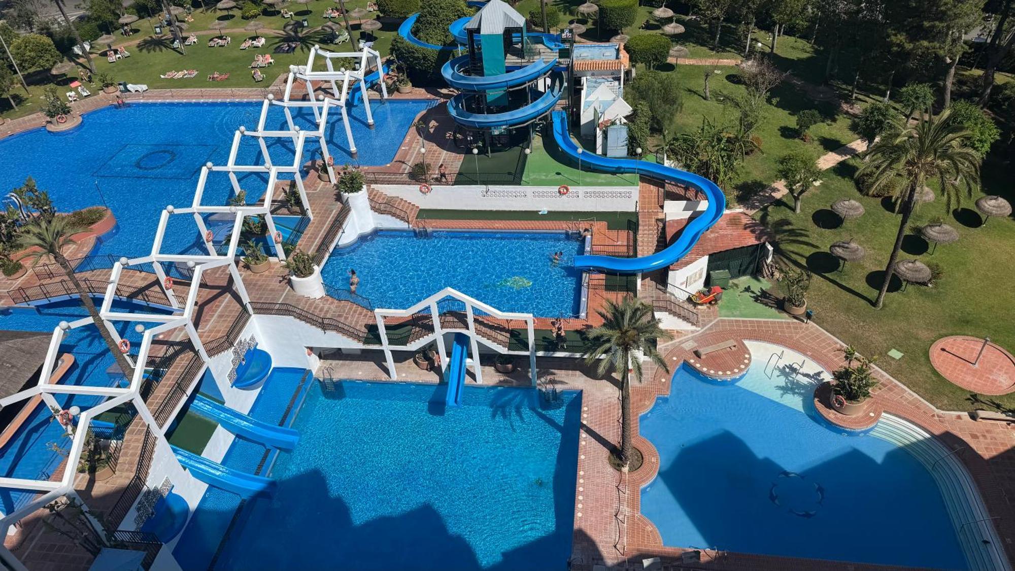 Estudio Benal Vista A La Piscina Benalmádena